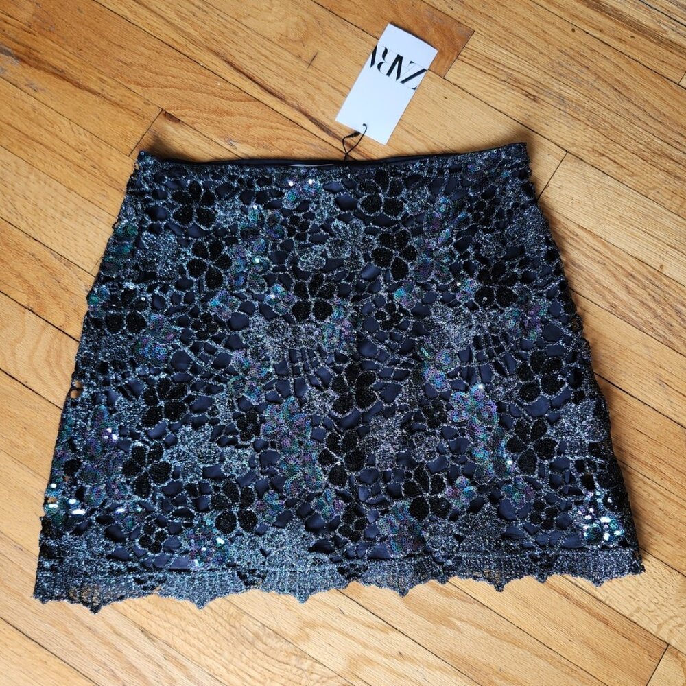 NWT Zara sequin mini skirt